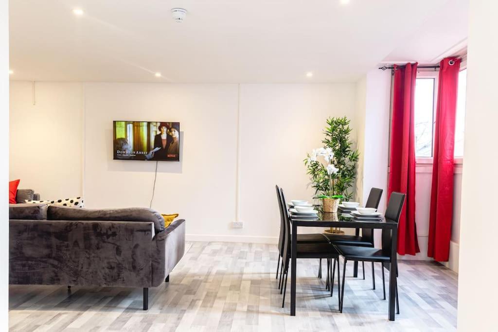 2 Bed With Free Parking Apartment London Luaran gambar