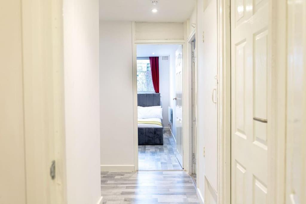 2 Bed With Free Parking Apartment London Luaran gambar